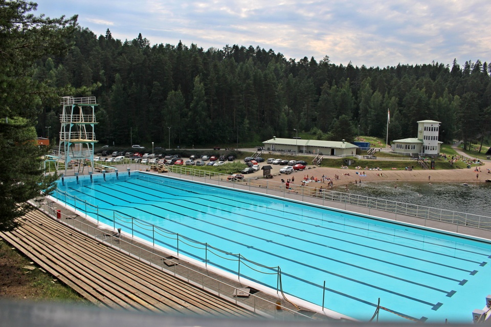 Ahvenisto open air swimming pool