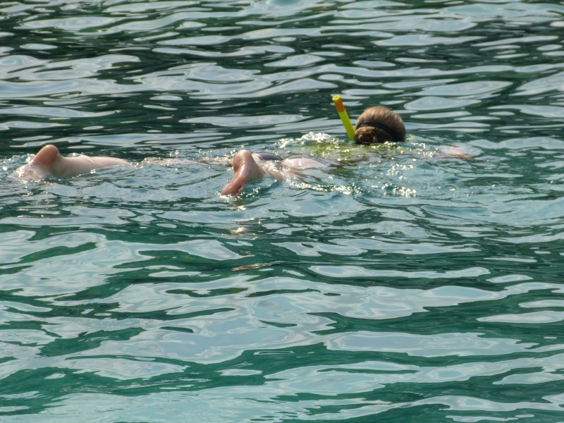 Mirje snorkeling.